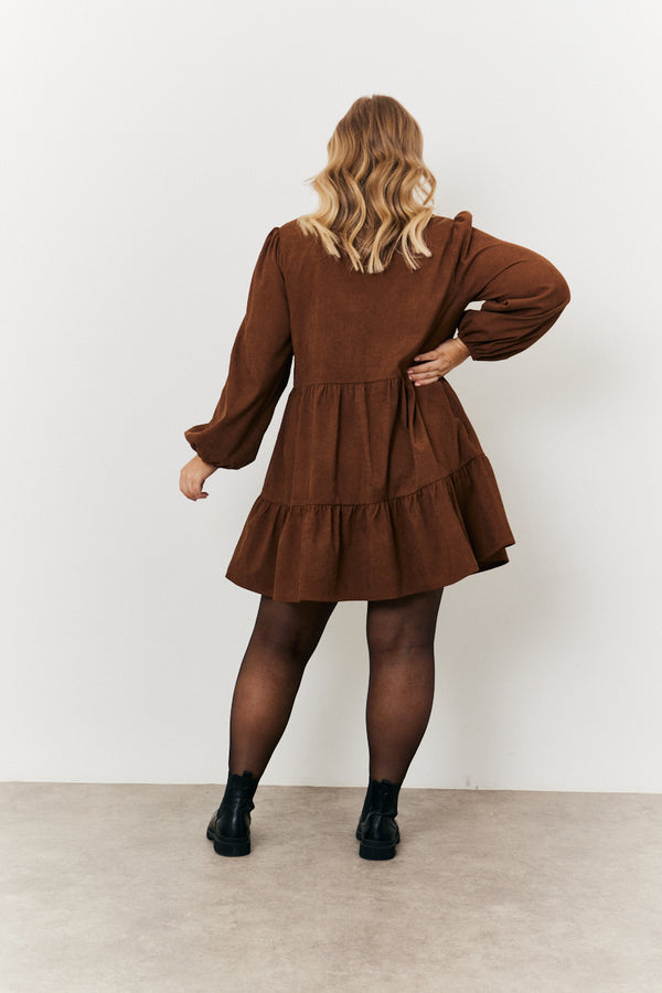 In The Style In The Style Corduroy Balloon Sleeve Button Up Tiered Smock Dress Brown