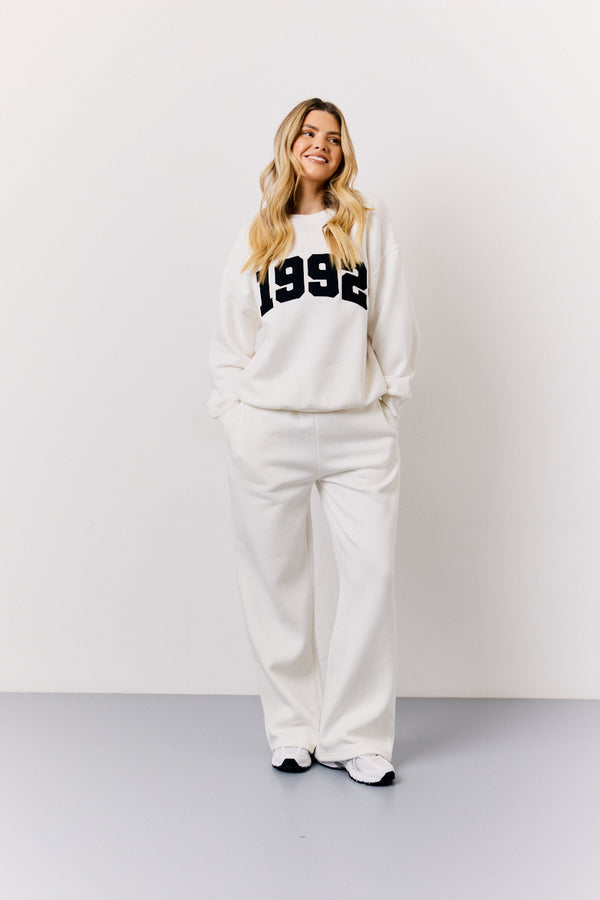 In The Style In The Style Cream 1992 Embroidered Slogan Sweatshirt Cream