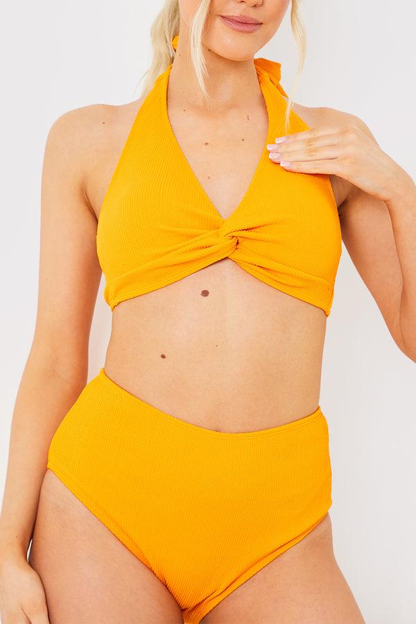 In The Style In The Style Crinkle Twist Front Halter Neck Bikini Top Orange