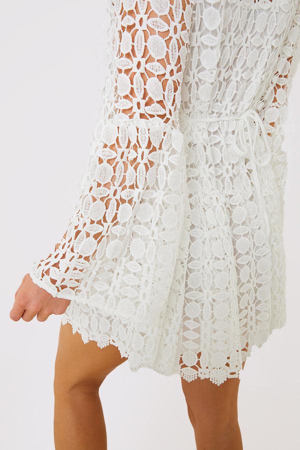 In The Style In The Style Crochet Fluted Sleeve Mini Dress White