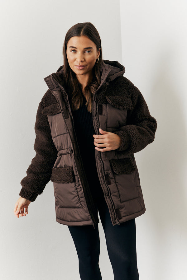 In The Style In The Style Detachable Hood Borg Puffer Coat Brown