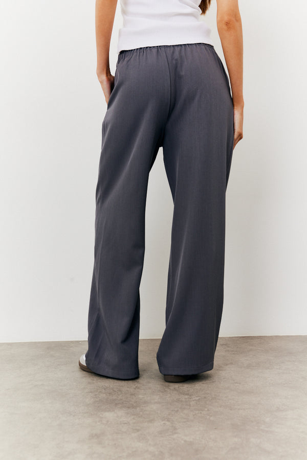 In The Style In The Style Elasticated Mid Rise Wide Leg Trouser Charcoal