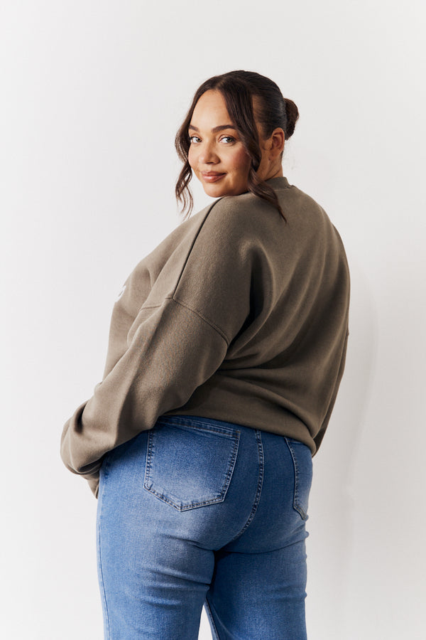 In The Style In The Style Embroidered Boston Slogan Crew Neck Sweater Sage