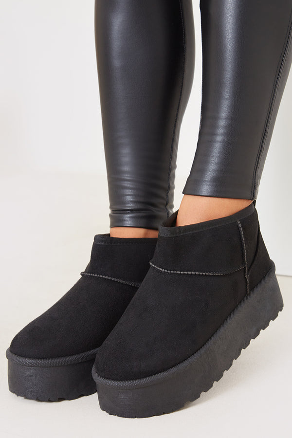 In The Style In The Style Faux Suede Platform Boots Black