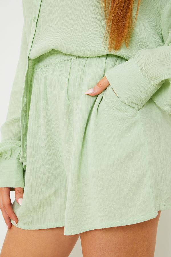 In The Style In The Style Floaty Co-Ord Beach Shorts Sage