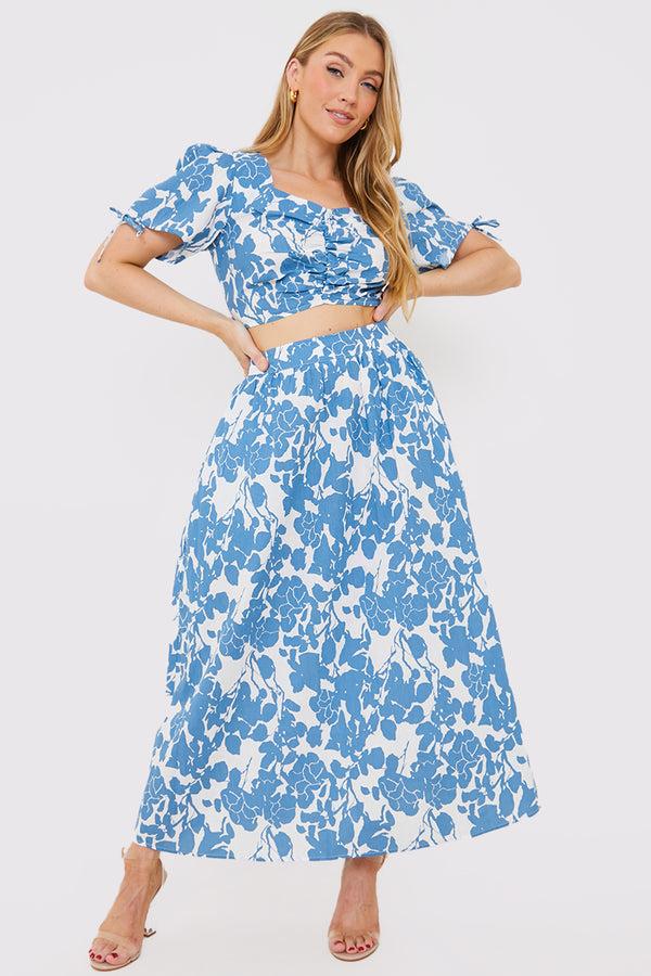 In The Style In The Style Floral Print Puff Sleeve Crop Top Blue