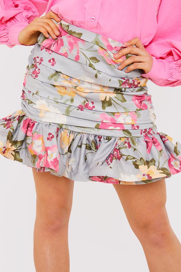 In The Style In The Style Floral Ruched Ruffle Hem Mini Skirt Grey