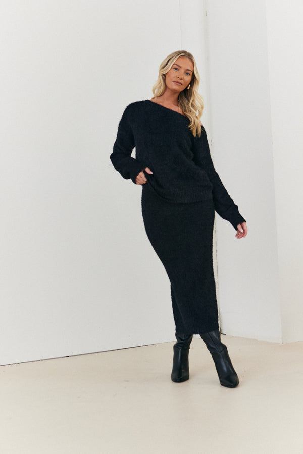 in the style In the Style Fluffy Knit Off the Shoulder Co-Ord Jumper Black
