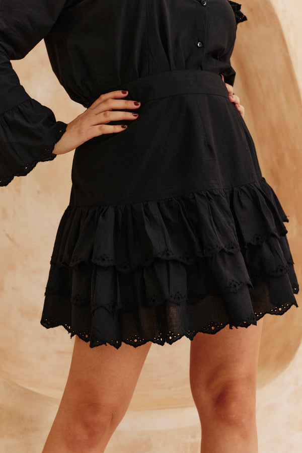 In The Style In The Style Frill Crochet Detail Co Ord Skirt Black