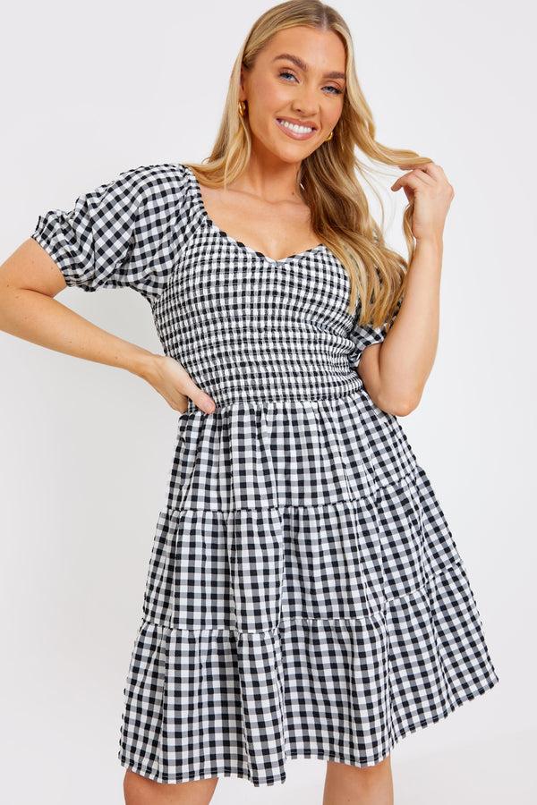 in the style In the Style Gingham Sweetheart Skater Dress Black