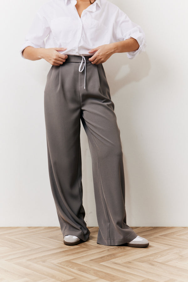 In The Style In The Style Grey Waistband Detail Tailored Trouser Grey
