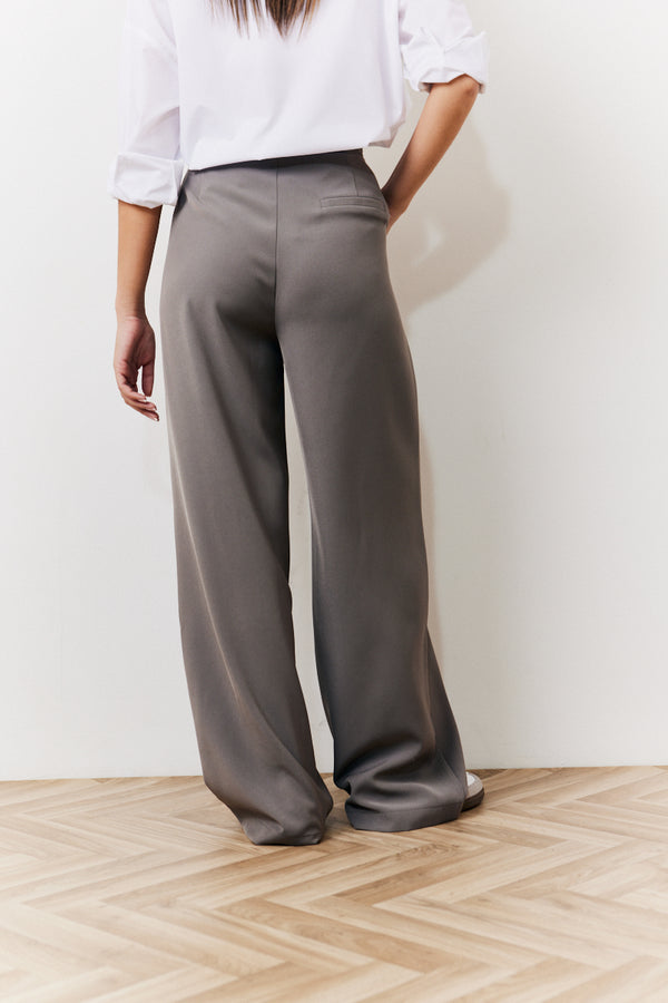 In The Style In The Style Grey Waistband Detail Tailored Trouser Grey