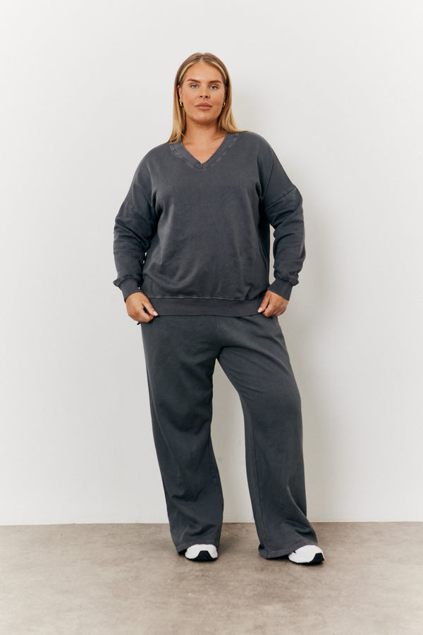 in the style In the Style Grey Wash V Neck Split Hem Sweatshirt Dark grey