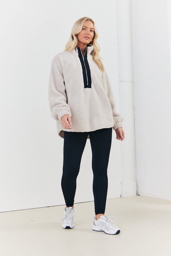 In The Style In The Style Half Zip Borg Pull Over Jacket Stone