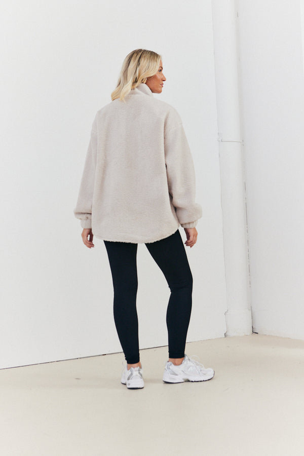 In The Style In The Style Half Zip Borg Pull Over Jacket Stone