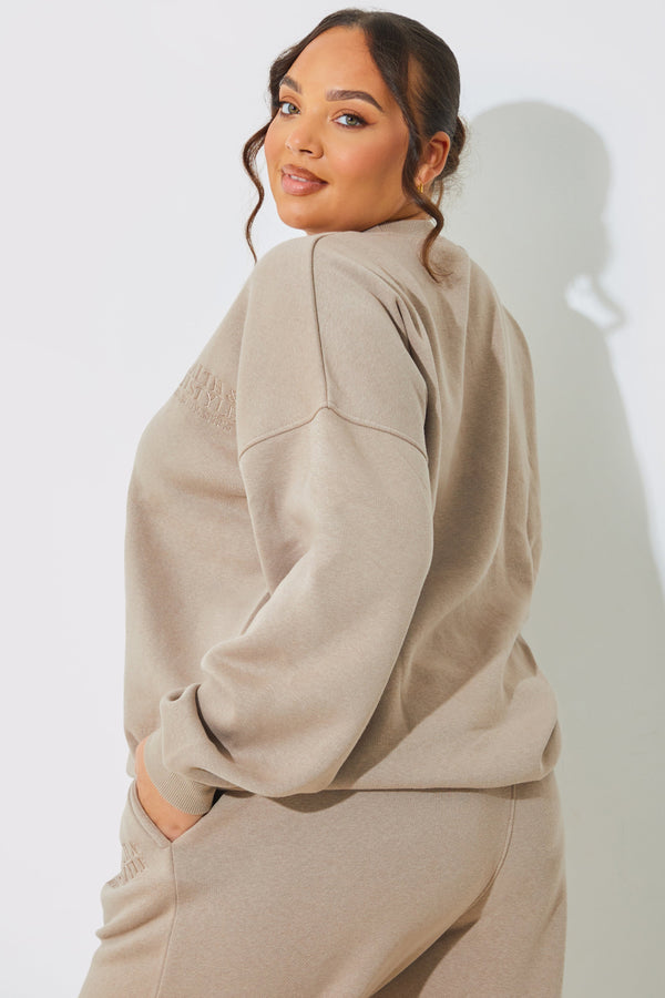 In The Style In The Style Health And Lifestyle' Oversized Sweater Sand