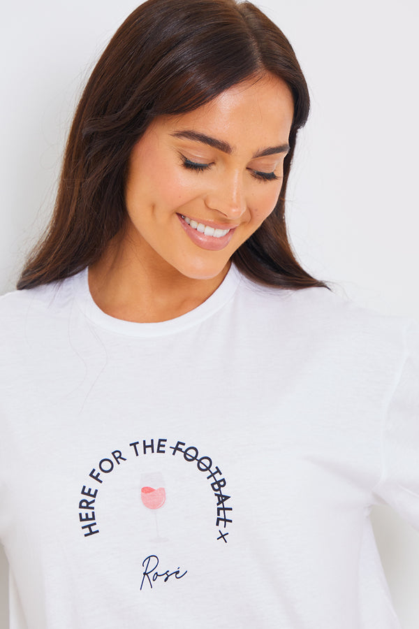 In The Style In The Style Here For The Rose' Slogan Football T-Shirt White