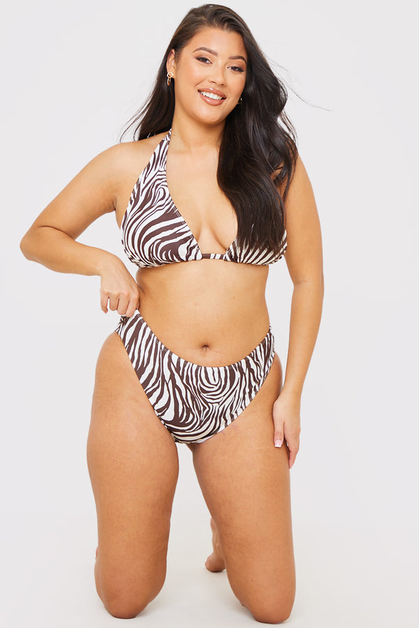 in the style In the Style High Waisted High Leg Bikini Bottoms White