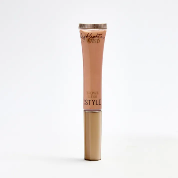 in the style In The Style Highlighter Wand Bronze Blush