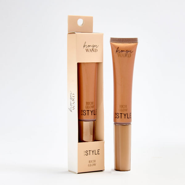 In The Style In The Style Bronzer Wand Rich Glow