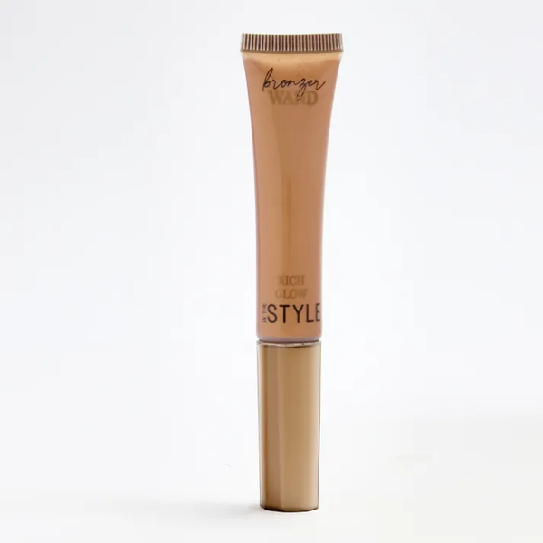in the style In The Style Bronzer Wand Rich Glow