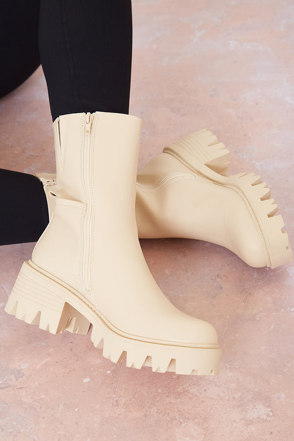 In The Style In The Style Chunky Ankle Boots Nude