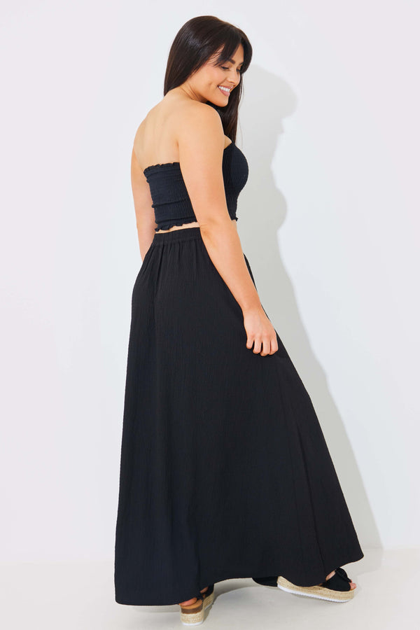 In The Style In The Style Crinkle Maxi Skirt Black