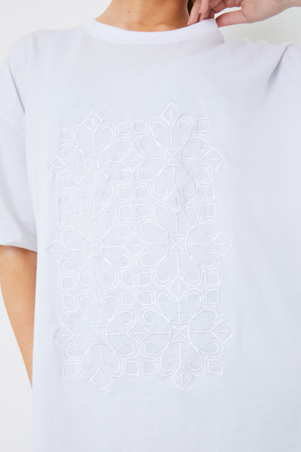 In The Style In The Style Emroidered T-Shirt White