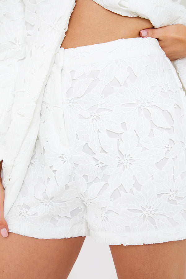 In The Style In The Style Lace Co-Ord Shorts White