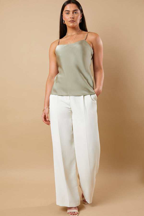 In The Style In The Style Satin Cami Top Khaki