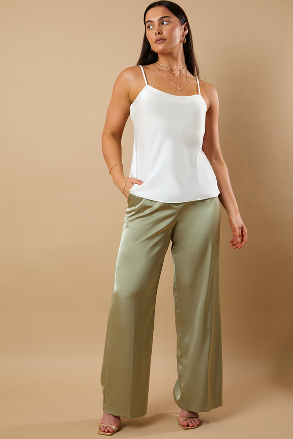 In The Style In The Style Satin Cami Top Off White