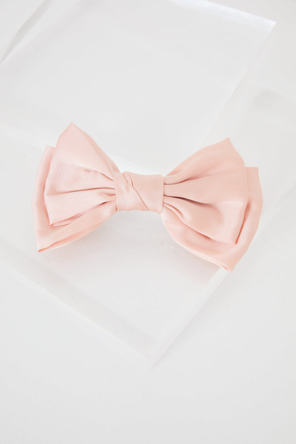 in the style In The Style Satin Hair Bow Pink