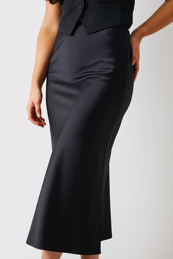 In The Style In The Style Satin Midi Skirt Black