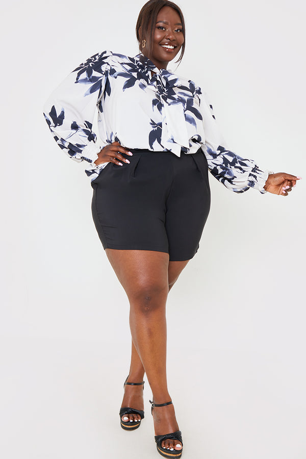 In The Style In The Style Tailored Shorts Black