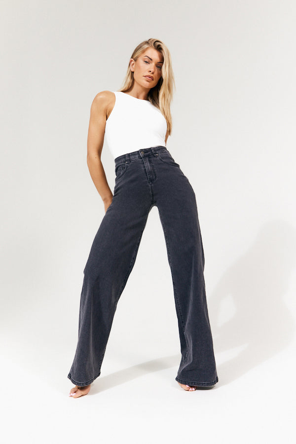 in the style In The Style Isla Wide Leg Jeans Washed black