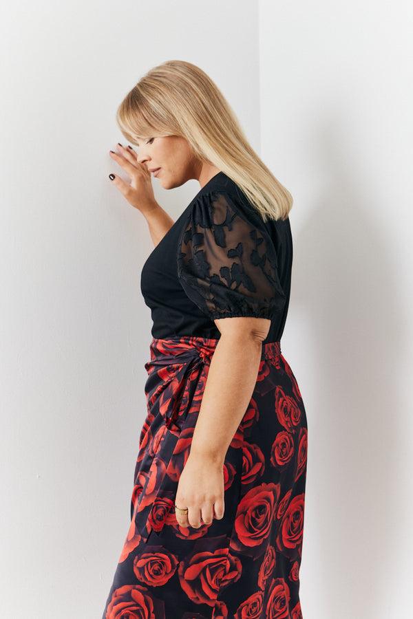 In The Style In The Style Jacquard Puff Sleeve Top Black