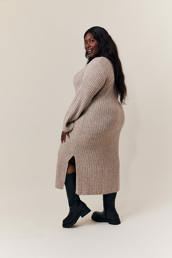 In The Style In The Style Jess Chunky Heeled High Leg Boot Black