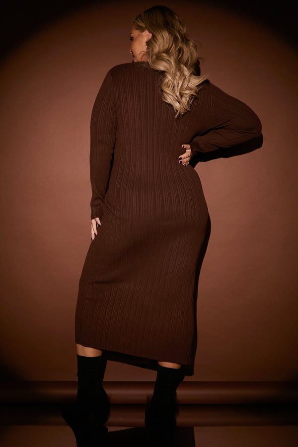 In The Style In The Style Knit Ribbed Belted Midaxi Dress Chocolate