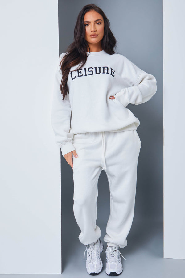 In The Style In The Style 'Leisure' Slogan Sweater White