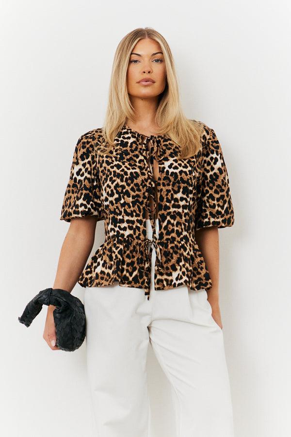 in the style In The Style Leopard Tie Up Blouse Animal print