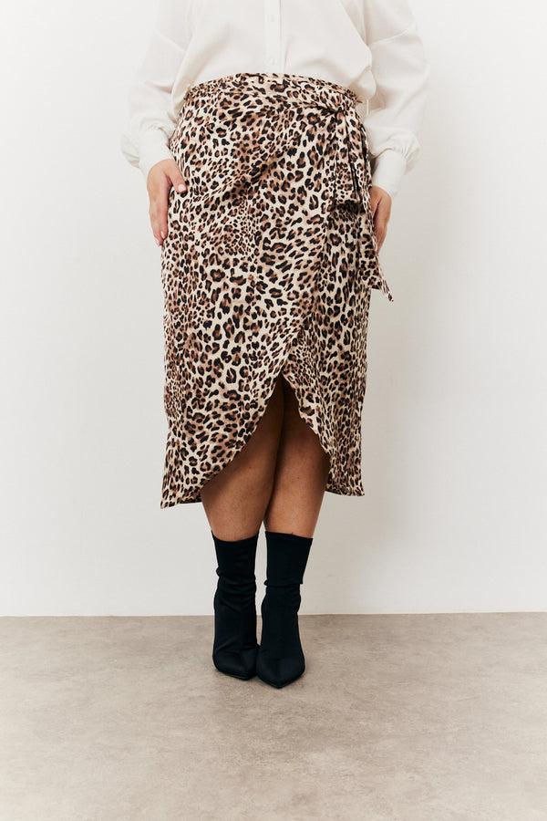 In The Style In The Style Leopard Wrap Midi Skirt Animal Print
