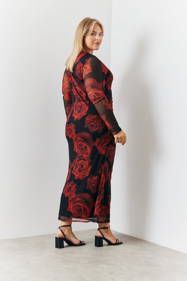 In The Style In The Style Long Sleeve Ruched Midaxi Mesh Dress Black