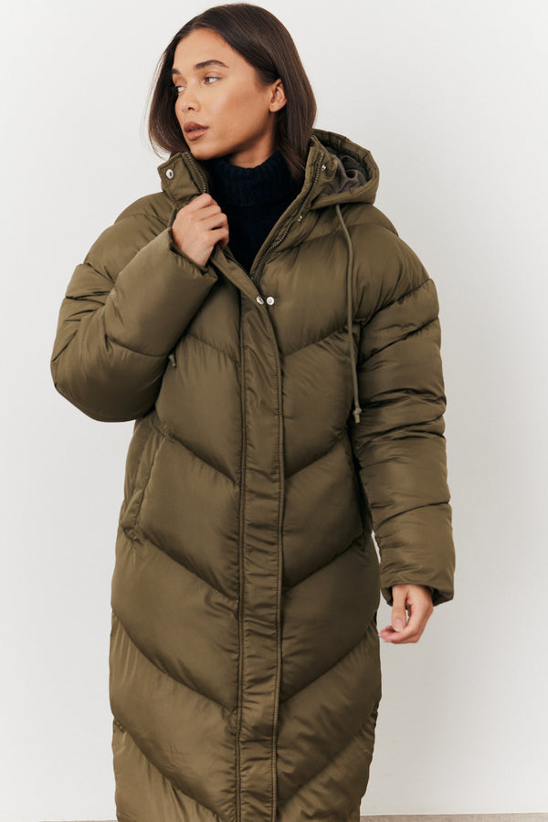 In The Style In The Style Longline Puffer Jacket Khaki