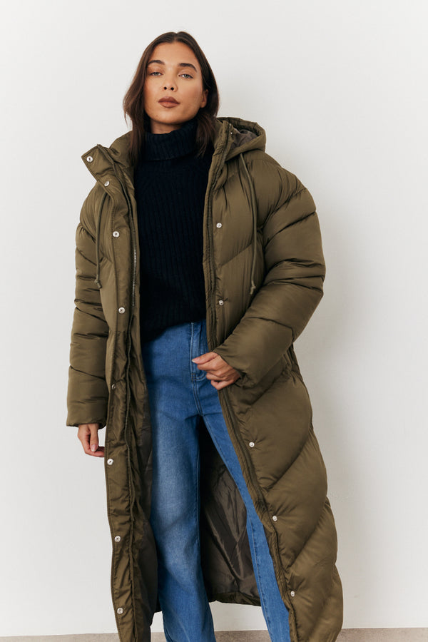 In The Style In The Style Longline Puffer Jacket Khaki