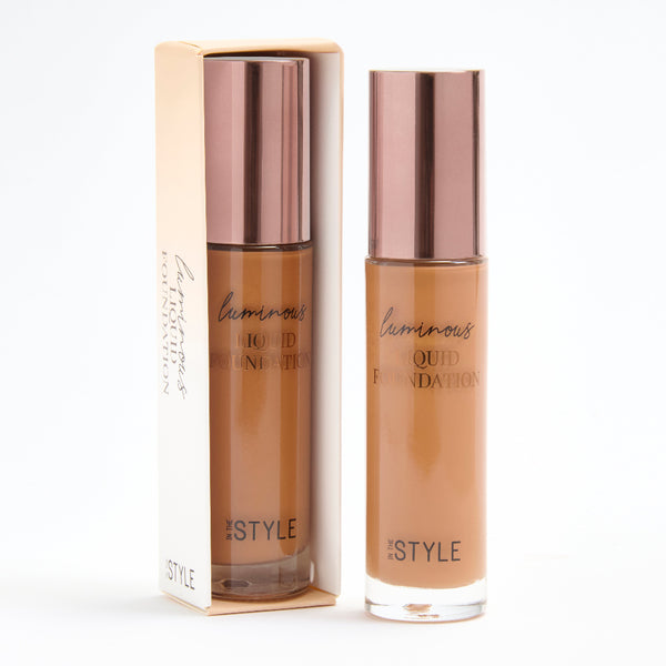 In The Style In The Style Luminous Liquid Foundation Golden