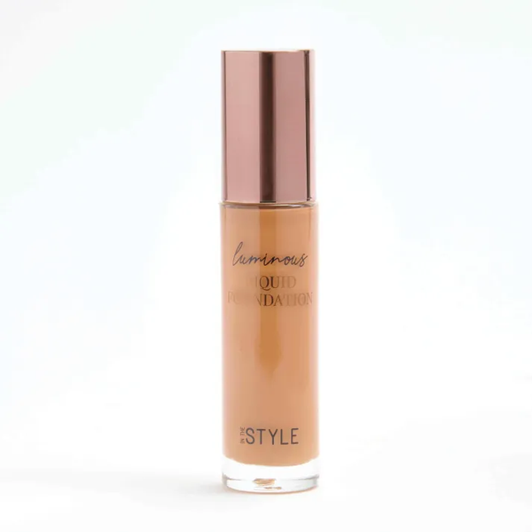in the style In The Style Luminous Liquid Foundation Golden