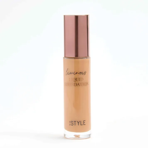 in the style In The Style Luminous Liquid Foundation Truffle