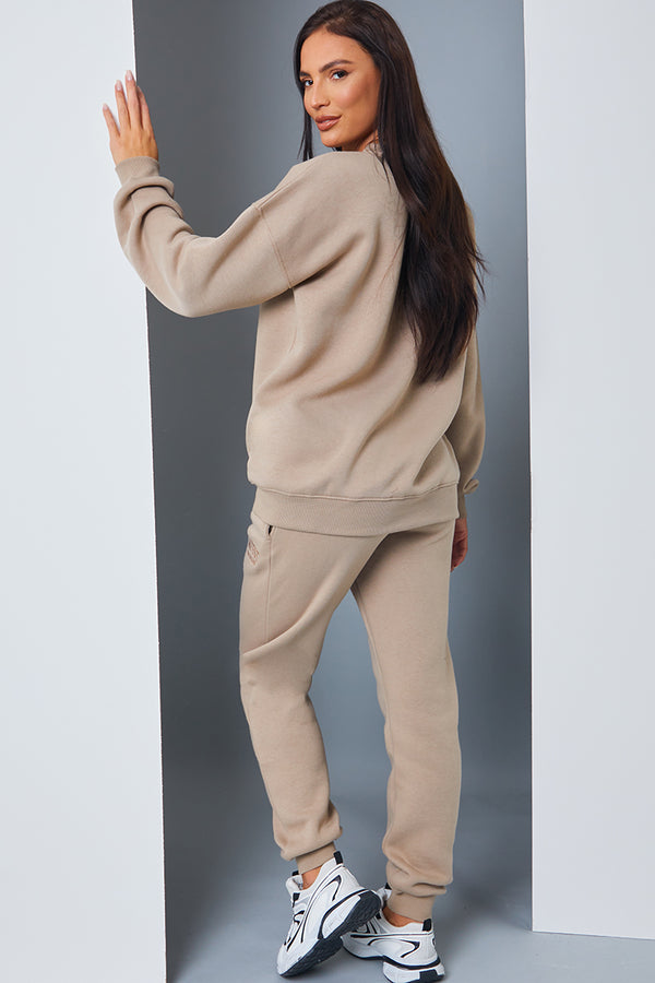 In The Style In The Style Manifest Your Dreams' Slogan Sweater Beige