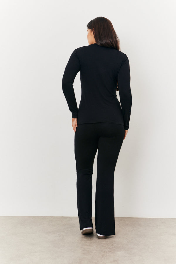 In The Style In The Style Maternity Kick Flare Leg Trouser Black