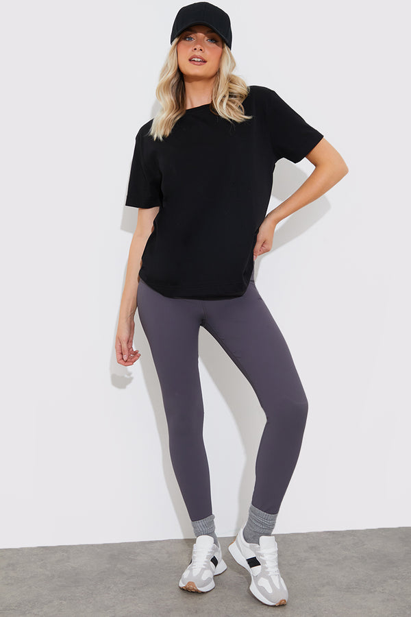 In The Style In The Style More Sustainable Cotton Crew Neck T-Shirt Black